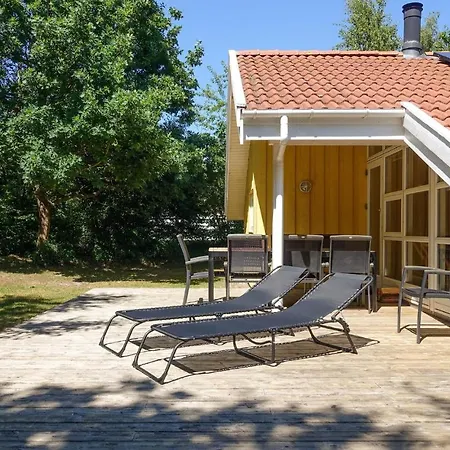 Feriehus Stunning In Aakirkeby With Kitchen Vester Somarken